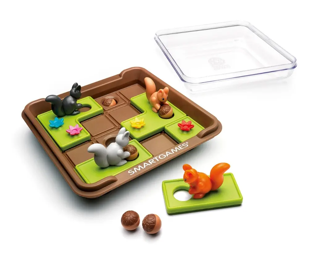 sg-425-squirrels-go-nuts_-_product__0.webp